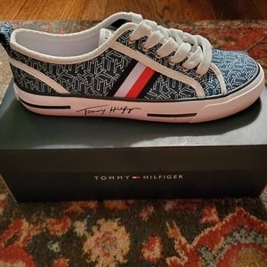 Brand New Tommy Hilfiger Women's Sneakers
